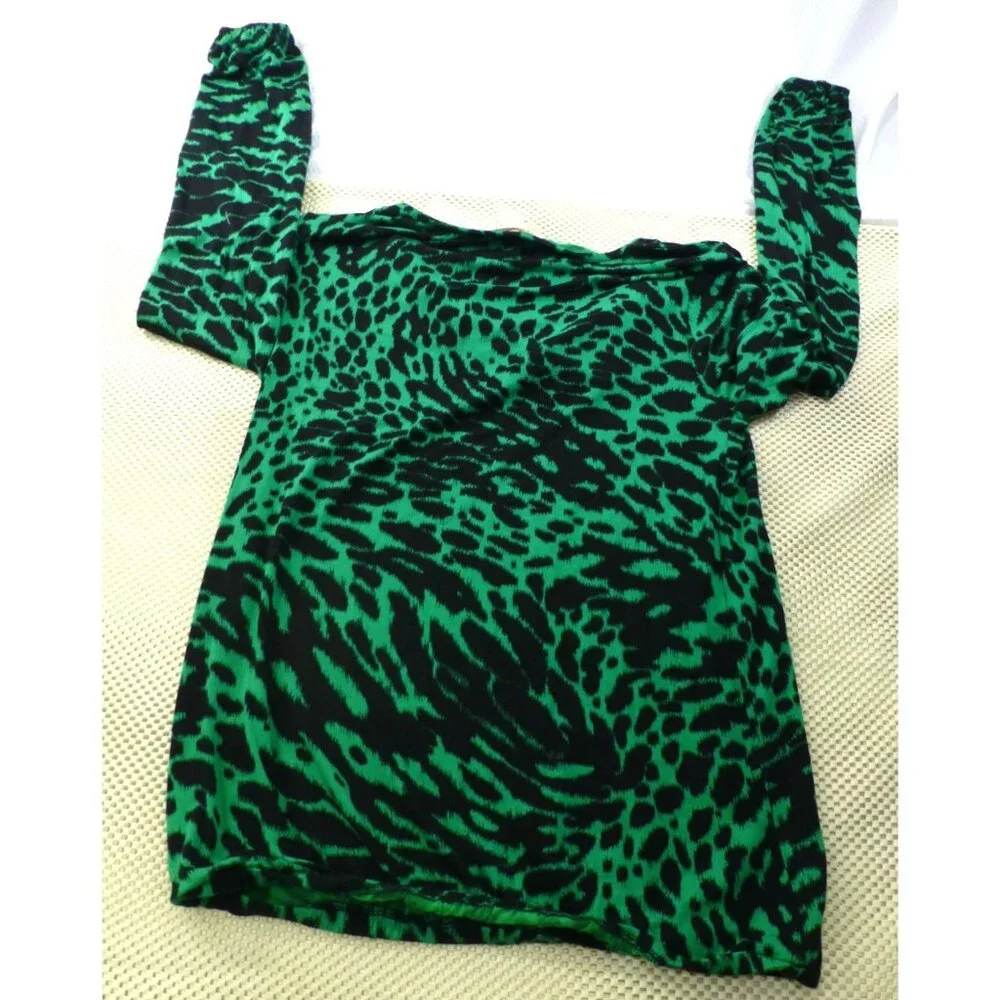Michael Kors Green & Black Animal Print Long Sleeve Blouse With Gold Chain Accen